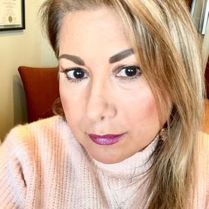 Meet your Posher, Hilda